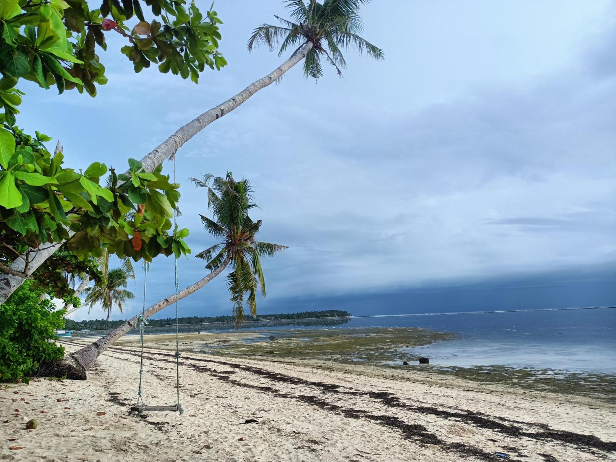 Отель Vivo Siargao Генерал-Луна Экстерьер фото